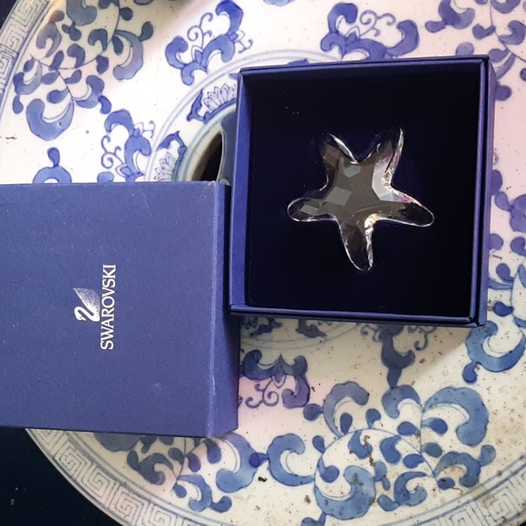 Swarovski  crystal Starfish - Picture 2 of 2